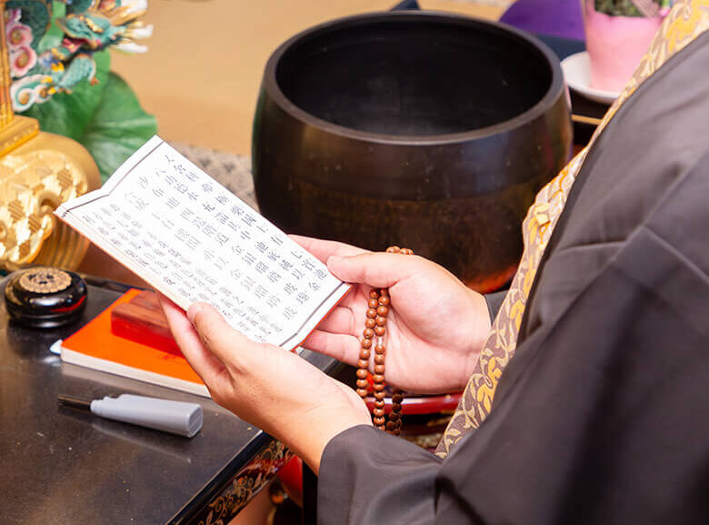 お寺は誰のための場所？檀家でなくても参拝していい理由