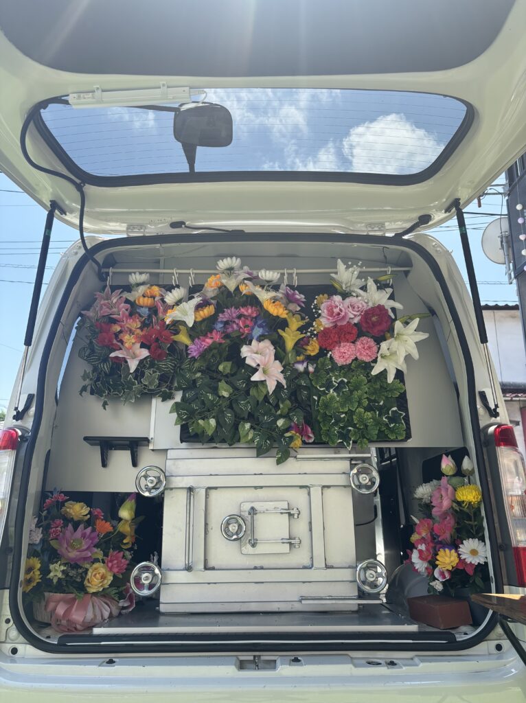 ペット火葬車両