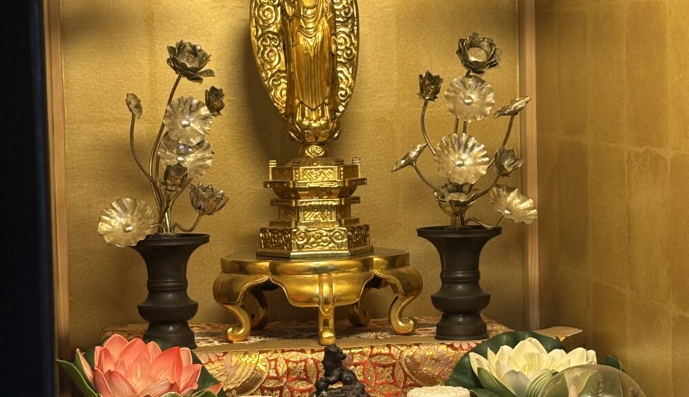 【実家の仏壇を片付け】仏壇を処分したいときの正しい方法｜費用・手順・注意点