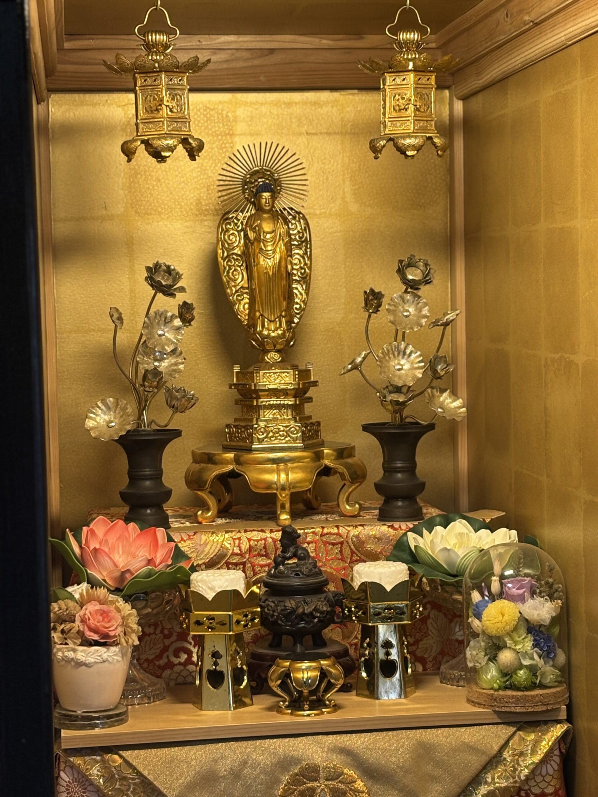 仏壇の写真